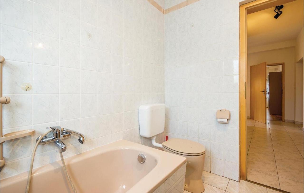Stunning Apartment In Матулі Екстер'єр фото