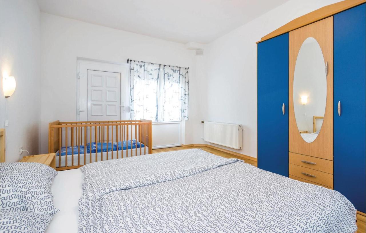 Stunning Apartment In Матулі Екстер'єр фото